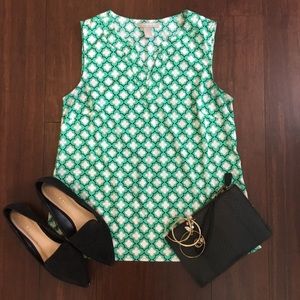 ✨ONE DAY SALE✨ Banana Republic Sleeveless Blouse